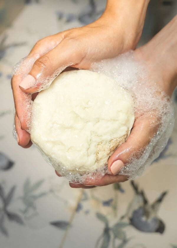 Red Tea Loofah Baladi Soap 300g